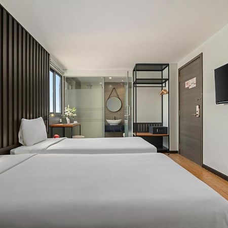 Agnes Hotel Managed By Dhg Нячанг Экстерьер фото